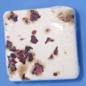 Large Rose Petal Fizzing Bath Cube